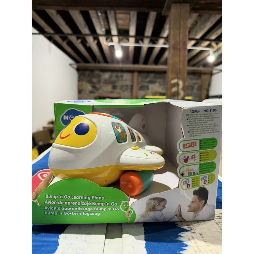 Hola Toy For Kid 12M+ Bump 'n Go Learning Plane - Battery Not Included - AS IS